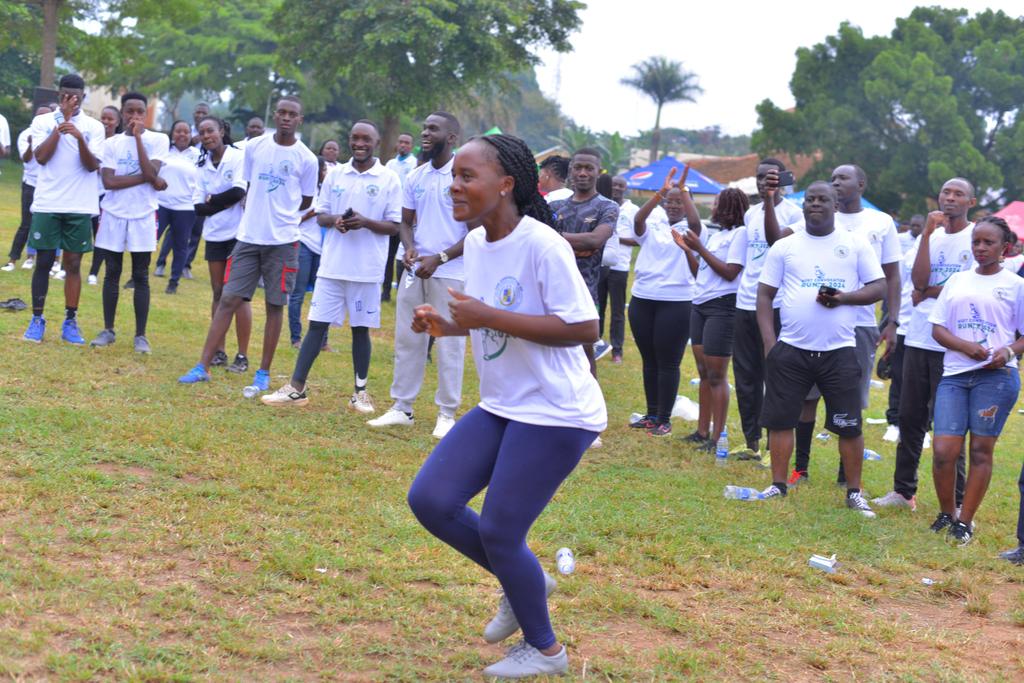 alumni_MUST's tweet photo. Energy filled the air at the #MUSTConvocationRun as participants took part in strategic warm-ups to optimize their performance for the upcoming run. https://t.co/4KA9jkH7nq