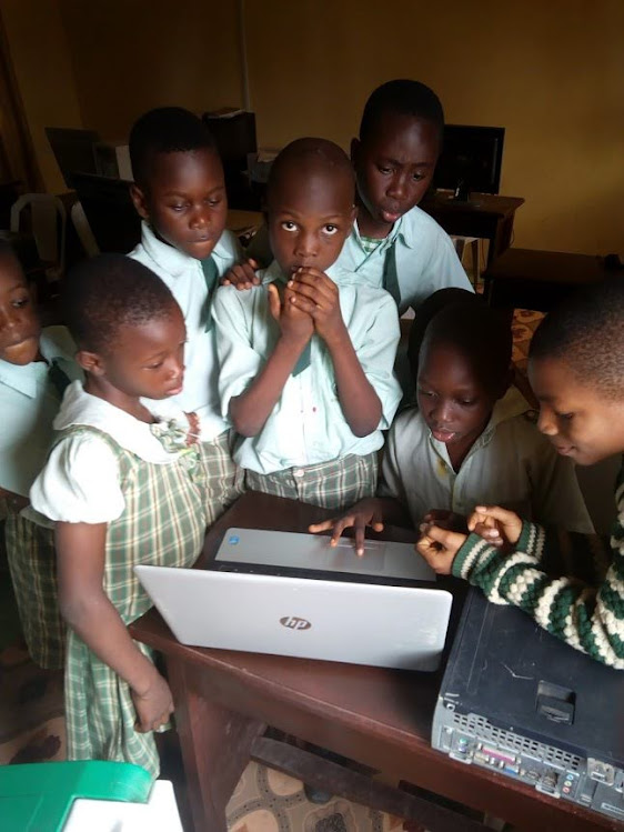 rubiestechngo's tweet photo. Throwback to Rubiestech's first major project at Milade Model School in Akure, Ondo State! Back in June 2017, kids and teens aged 7–14 dived into the world of Scratch programming for the first time. https://t.co/RsshrGcbDE
