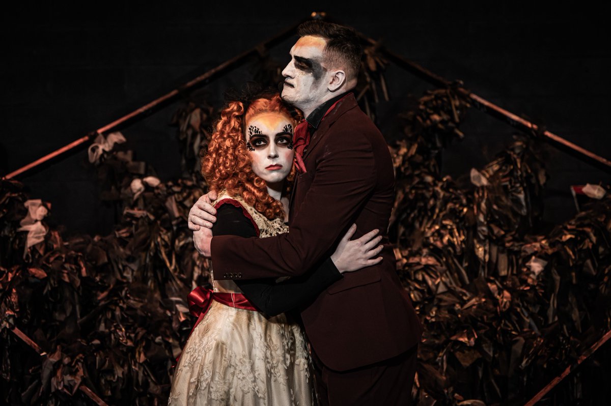 NorthernIrelandOpera (@niopera) on Twitter photo 'The Juniper Tree' opened last night <a href="/gohbelfast/">Grand Opera House, Belfast</a> Studio and here are some first glimpses of this new production of Philip Glass and Robert Moran's brilliant opera.
Full details and booking links here:
niopera.com/performances/t…
📸<a href="/neilhphoto/">Neil Harrison Photography</a> 'The Juniper Tree' opened last night <a href="/gohbelfast/">Grand Opera House, Belfast</a> Studio and here are some first glimpses of this new production of Philip Glass and Robert Moran's brilliant opera.
Full details and booking links here:
niopera.com/performances/t…
📸<a href="/neilhphoto/">Neil Harrison Photography</a>