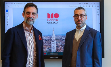 Integra Solutions e Studiowiki insieme per il brand Modena Unesco protagonista di una nuova campagna di promozione turistica in #Italia e all’estero unacom.it/integra-soluti… 
👇Sx: Francesco Ferro, CEO Integra Solutions e Federico Alberto, founder e direttore creativo Studiowiki