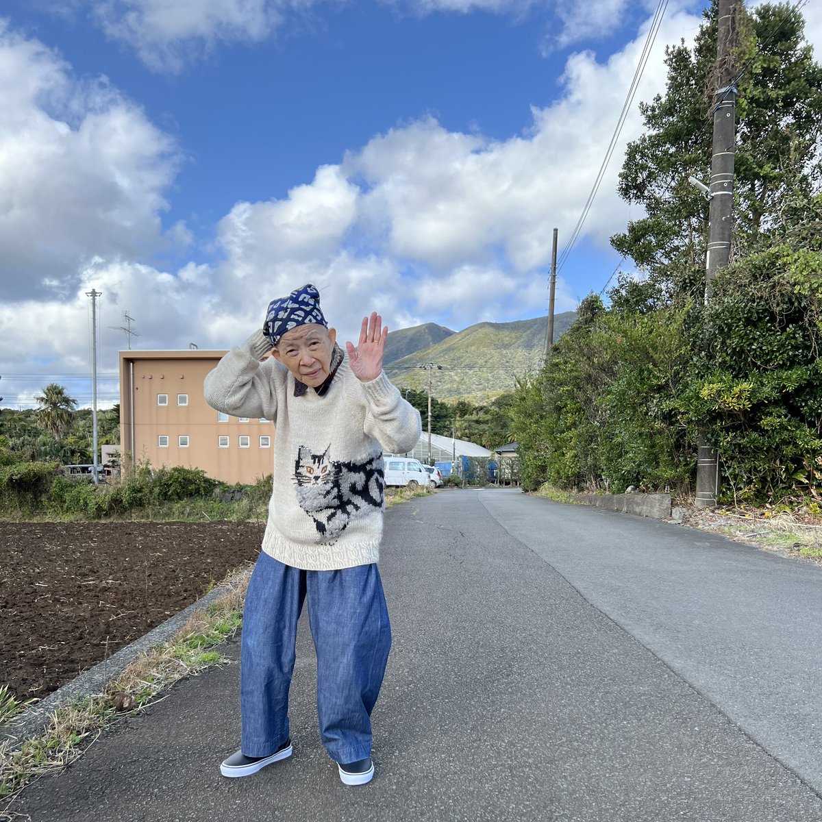 猫の日？私も猫は大好きよ。 アメショープルがお似合いな83歳😘 #東海