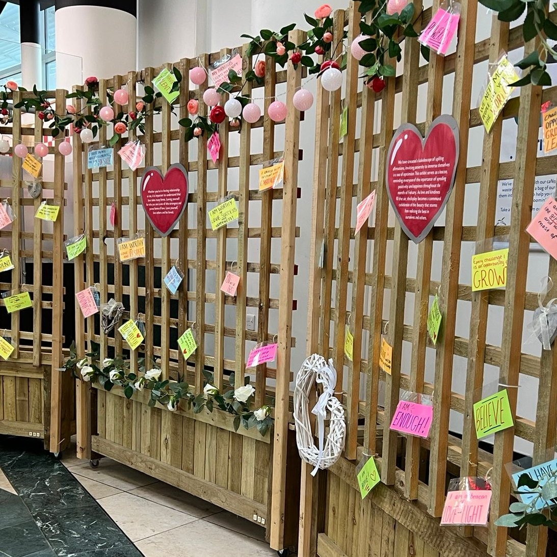 Wall of Positivity at Midsummer Place ❤️

February is undoubtedly the month of LOVE and to celebrate, Midsummer Place has installed a new pop-up ‘Wall of Positivity’ to help spread joy and happiness with positive affirmations.

Read more 👇
mymiltonkeynes.co.uk/.../midsummer-…

#miltonkeynes