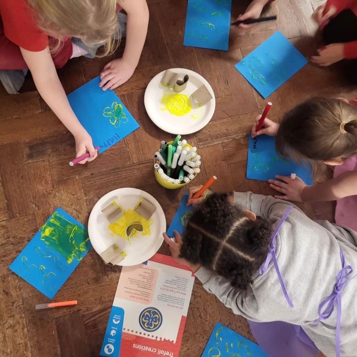 Girlguiding tweet media