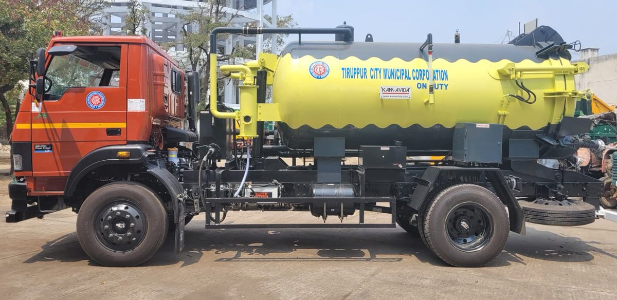 Proud moment for all of us at Team Kam Avida as our ever efficient suction machine gets inaugurated under the Swacch Udyami Yojana for Tiruppur City Municipal Corporation, Tamil Nadu!! #Gearuptoclearup #Swacchbharat