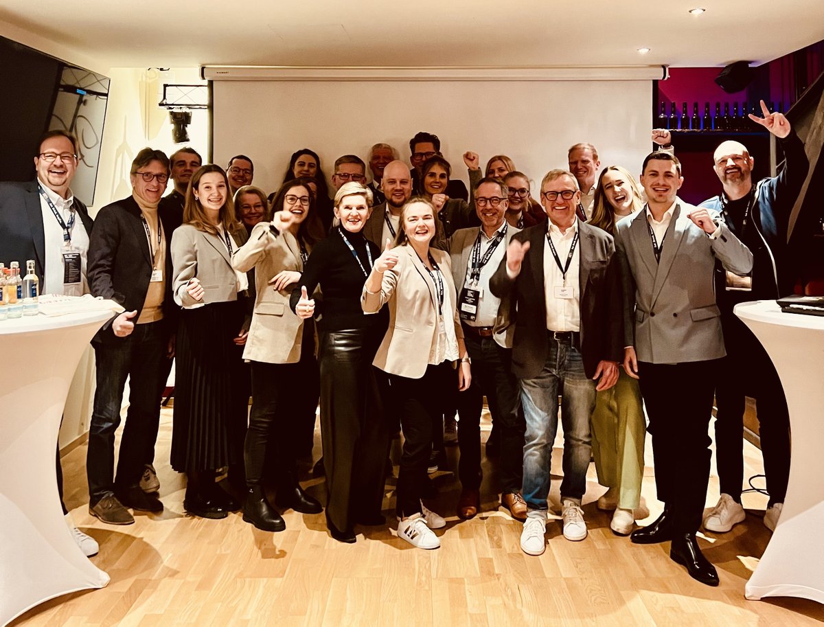 Ein erfolgreicher erster Tag #MEETtheBEST – unser Mentoren-Symposium zusammen mit dem Leaders Club Germany. Spannende Gespräche zwischen jungen Menschen der #Hospitality-Branche mit alten Hasen aus #Gastronomie, #Hotellerie und #Catering …
fbma-stiftung.de/meet-the-best