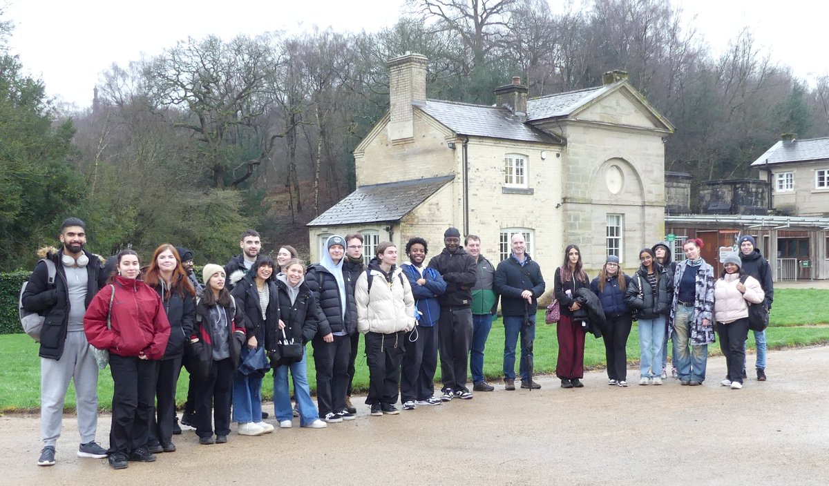 Dr Chris Young tweet media