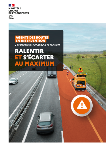 Dir_Nord's tweet photo. En ce jour de départ en vacances, pensez à respecter le corridor de sécurité pour protéger les agents des routes et vous ! 🔔
#CorridorDeSécurité #SécuritéRoutière #respect #agentsdesroutes #DIRNord https://t.co/6Q97jEpfcM