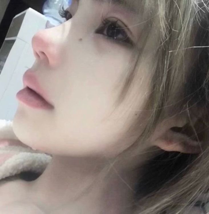 pink_p0ney's tweet photo. * ˚ ✦ Pale girl thinspo ೄྀ࿐ ˊˎ-

[BMI 17 ~ BMI 14]

[pt4] https://t.co/OhaFC10c4P