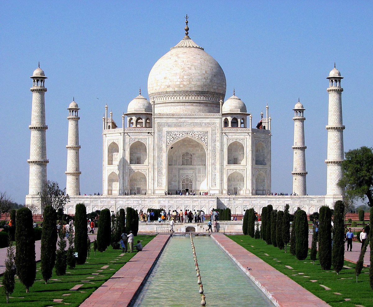 culturaltutor's tweet image. The Taj Mahal is wonderful, but it isn&apos;t unique.

So here&apos;s an introduction to Mughal Architecture...