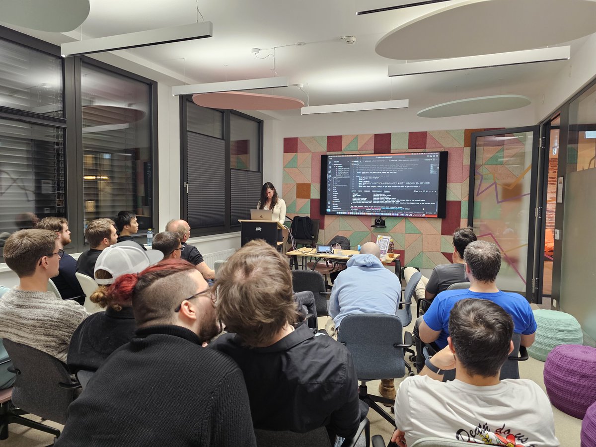 Just had an amazing time speaking at @FlutterVienna meetup yesterday💙 Grateful for the opportunity to share insights and receive such positive feedback on my talk. Huge thanks to everyone who attended and to the organizers! #flutter #womenintech #networking