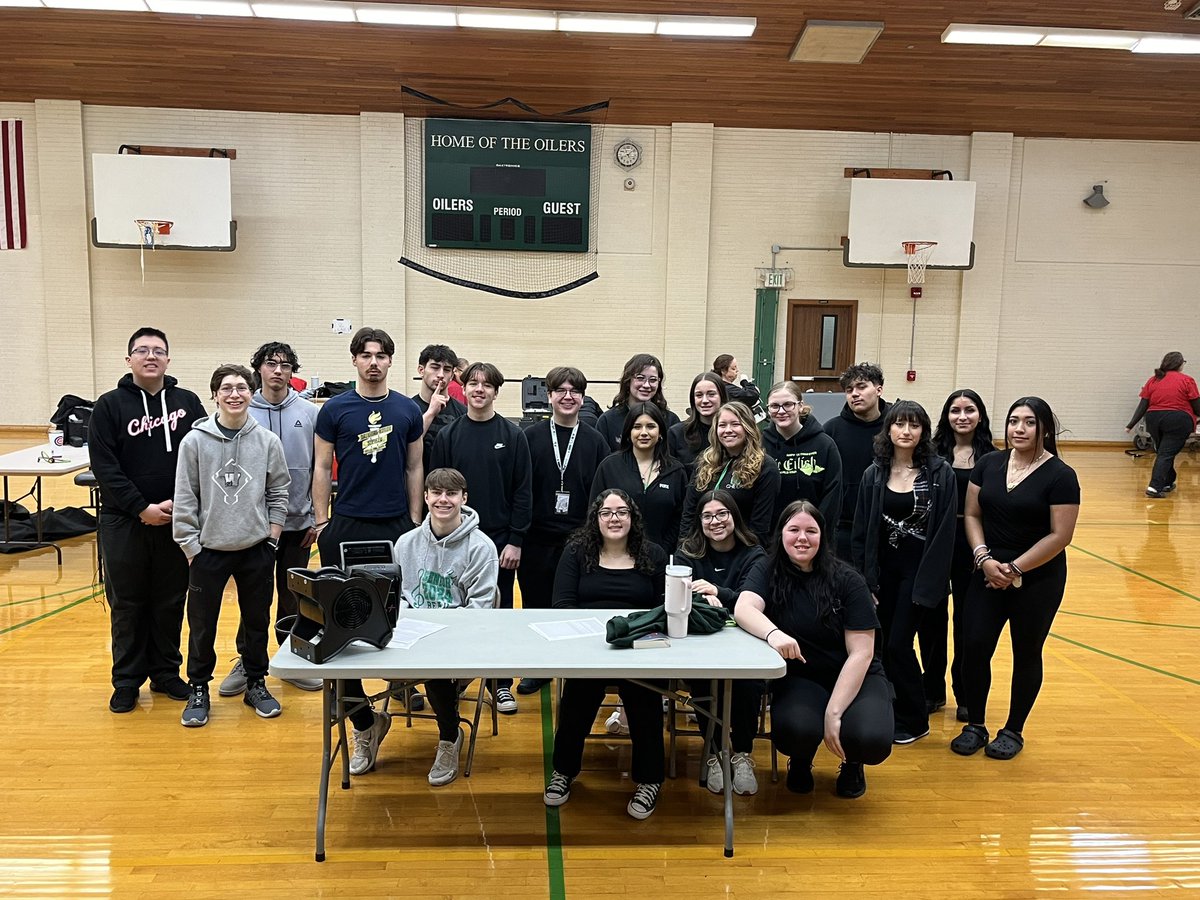 NHS Blood Drive today! Thank you to the <a href="/RedCross/">American Red Cross</a> for your continued support! #Giveblood #SaveaLife <a href="/WHSOilers/">Whiting High School</a>