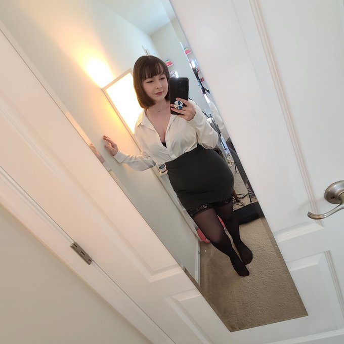 Good morning ❤️ https://t.co/oNW5YpmjUU