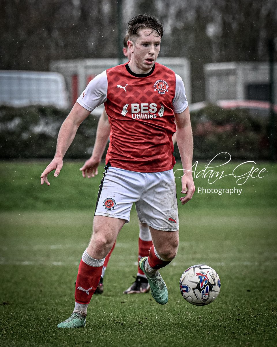 adamgeepics's tweet photo. A few edited shots of the players from @ftfc @AcademyFTFC ahead of their weekend cup match away at @SpursOfficial #CodArmy #under21 #developmentsquad #OnwardTogether https://t.co/hmRXmAxCPq