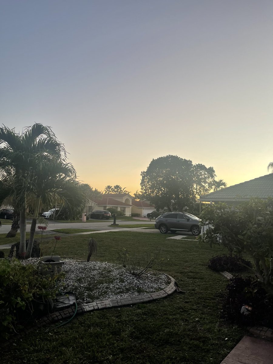 Evening mood - cool Florida sundown ☺️