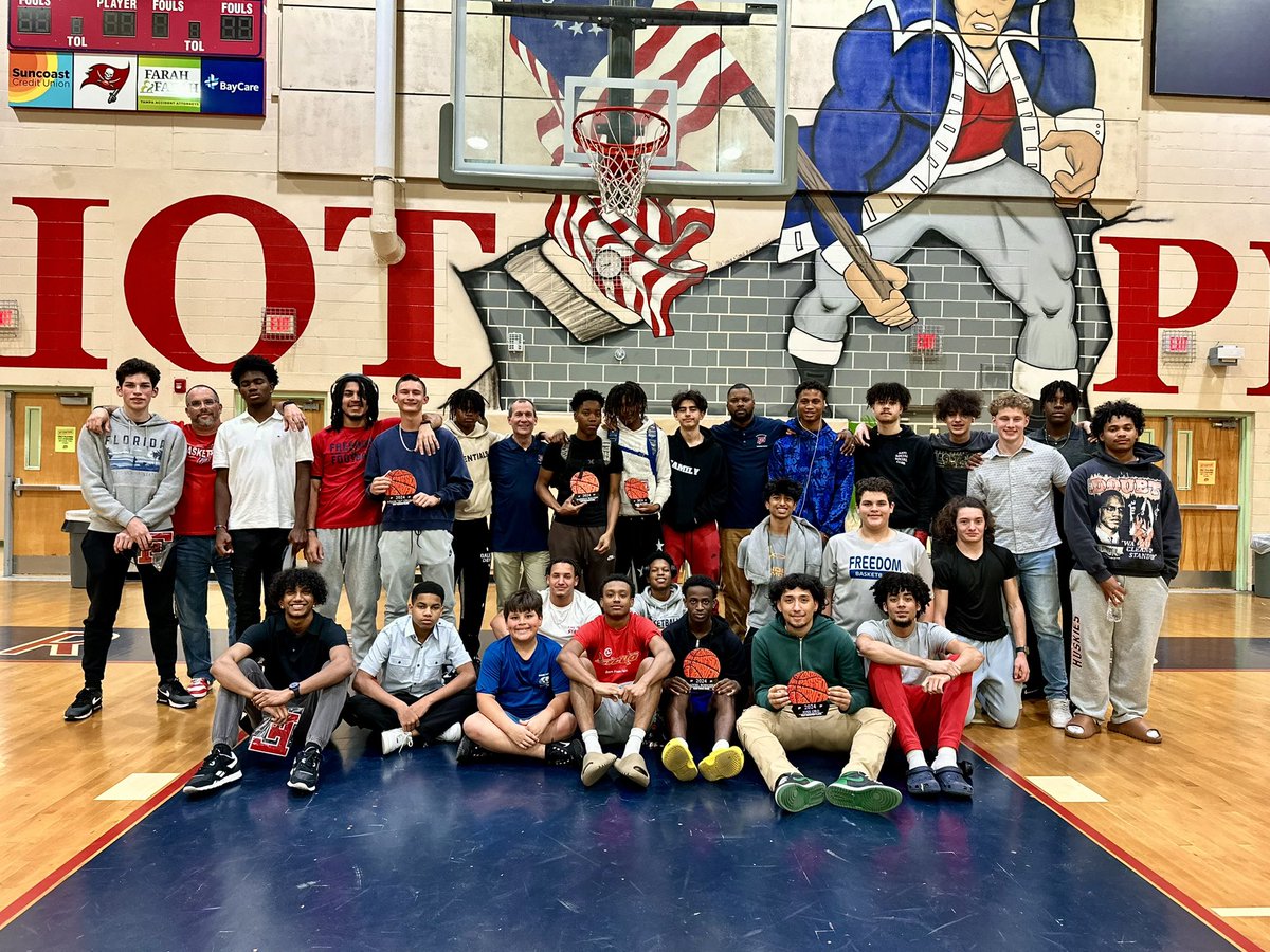FHS_BoysBball's tweet photo. Wrapping up this season w/the booster winter banquet. Achievements across various sports were celebrated. Congratulations to Hunter George from Varsity, Allen Venad from JV, & co-recipient from JV Isaac Ponce for earning the prestigious Patriot of the Year awards #letsgofreedom https://t.co/47egaT3Sqe