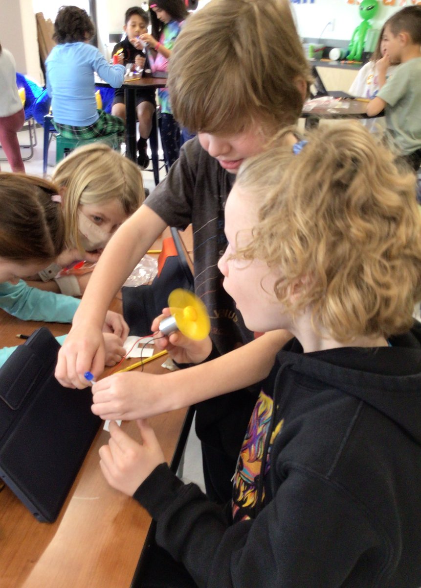 Mary Blackwell tweet media