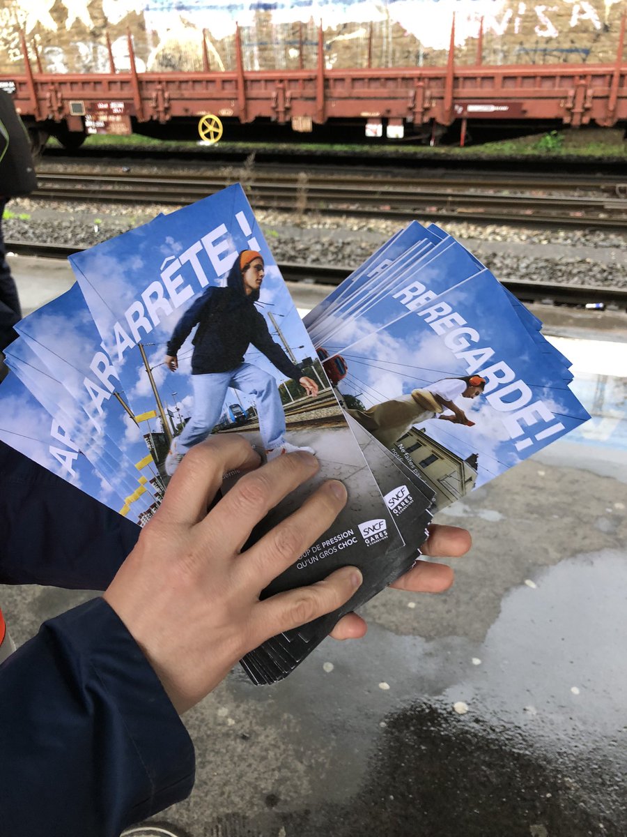 Nos agents @toussncf sont présents en gare de @VilledeNancy et <a href="/strasbourg/">Strasbourg.eu</a> pour des actions de prévention à destination des usagers des gares desservies par des Traversées de Voies Pour le public.#RestonsVigilants 
#securite <a href="/ConnectGares/">SNCF Gares & Connexions</a> <a href="/ccsucy/">Christophe Chartrain</a>