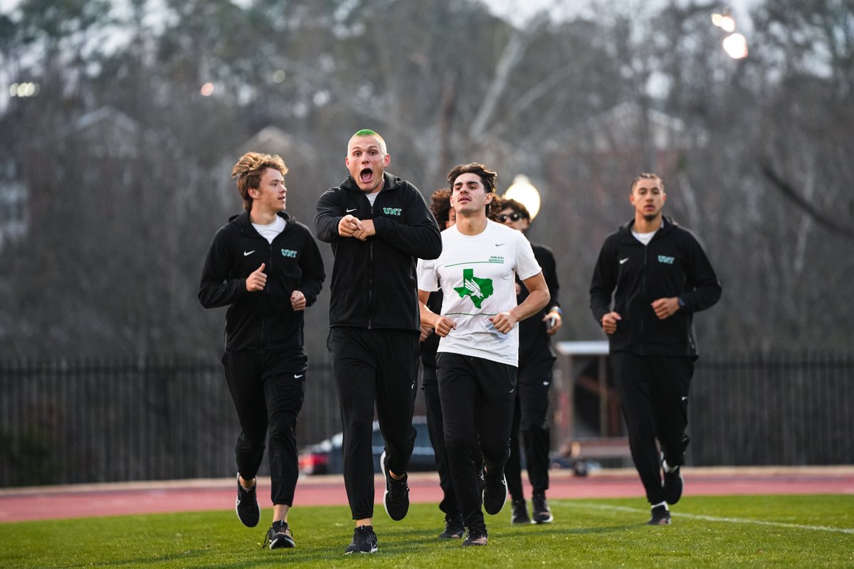 MeanGreenTFXC's tweet photo. In Birmingham for the @American_Conf Championships 😤

#GMG🦅 https://t.co/4g99h91dFU