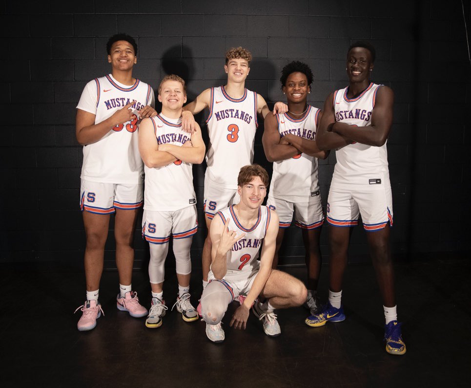 🚨 SENIOR NIGHT! 🚨 

Come out to Sheyenne tonight for our last regular season home game and help celebrate these six incredible young men!

JV - 4:15 (main gym)
C - 6:00 (aux gym)
V - 7:45