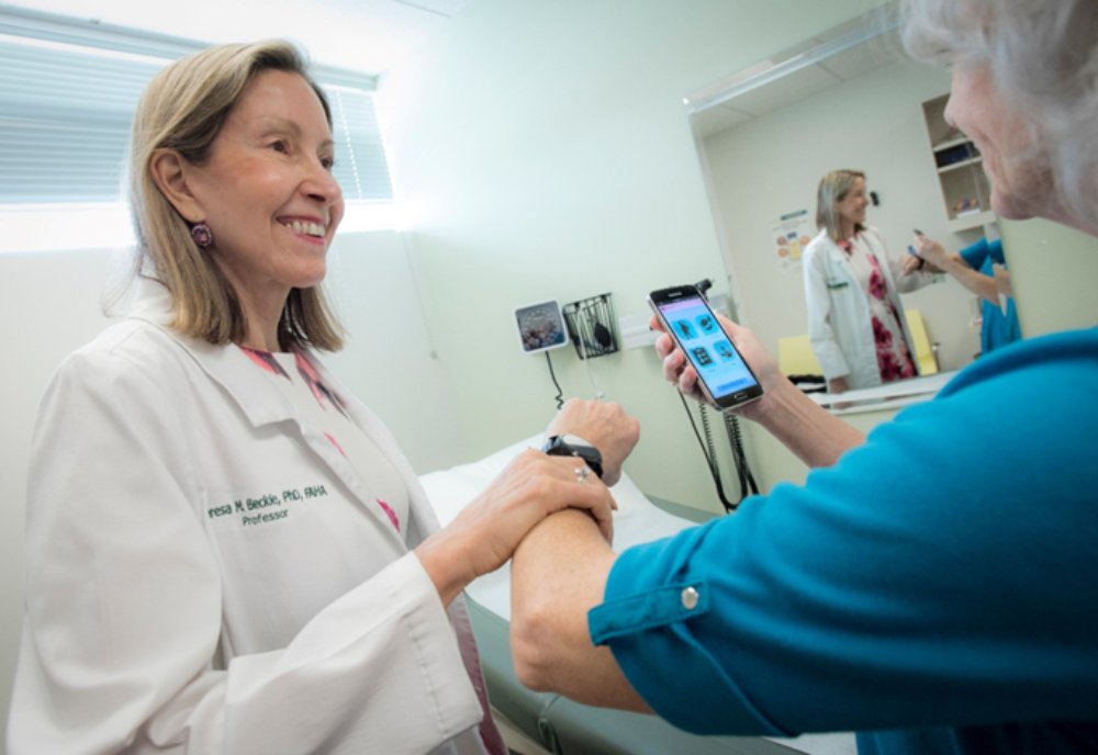 USFHealth's tweet photo. Celebrate #HeartMonth with Dr. Theresa M. Beckie's research at @USFHealthNurse. For 30 years, she's led in women's #hearthealth, advancing gender-specific interventions and accessible care, including the first guideline for women-focused cardiac rehab ➡️ https://t.co/kgzYA0CPG6. https://t.co/ParYepSZ1V
