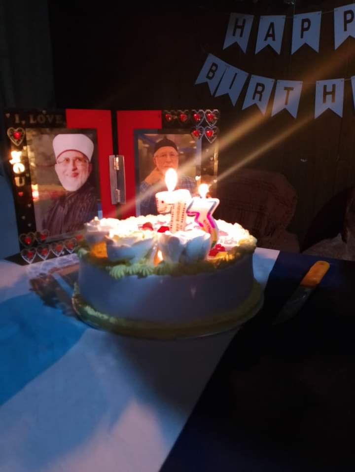 MustafaviSisPak's tweet photo. Students of MSM Sisters Rahim Yar Khan Gathered for the birthday celebrations of founding leader of Minhaj-ul-Quran International  Shaykh-ul-Islam Dr Muhammad @TahirulQadri paying tribute for his efforts in promoting #knowledge and research!

#HappyBirthdayDrQadri #73rdquaidday https://t.co/iuPO6HXVe6