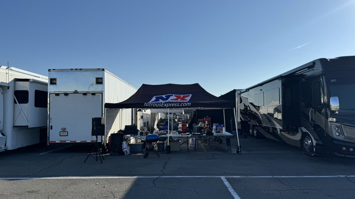 volfan37385's tweet photo. #dragracing #lightsout15 #nitrousexpress #x275 #assassinator https://t.co/lOf8o4vsJb