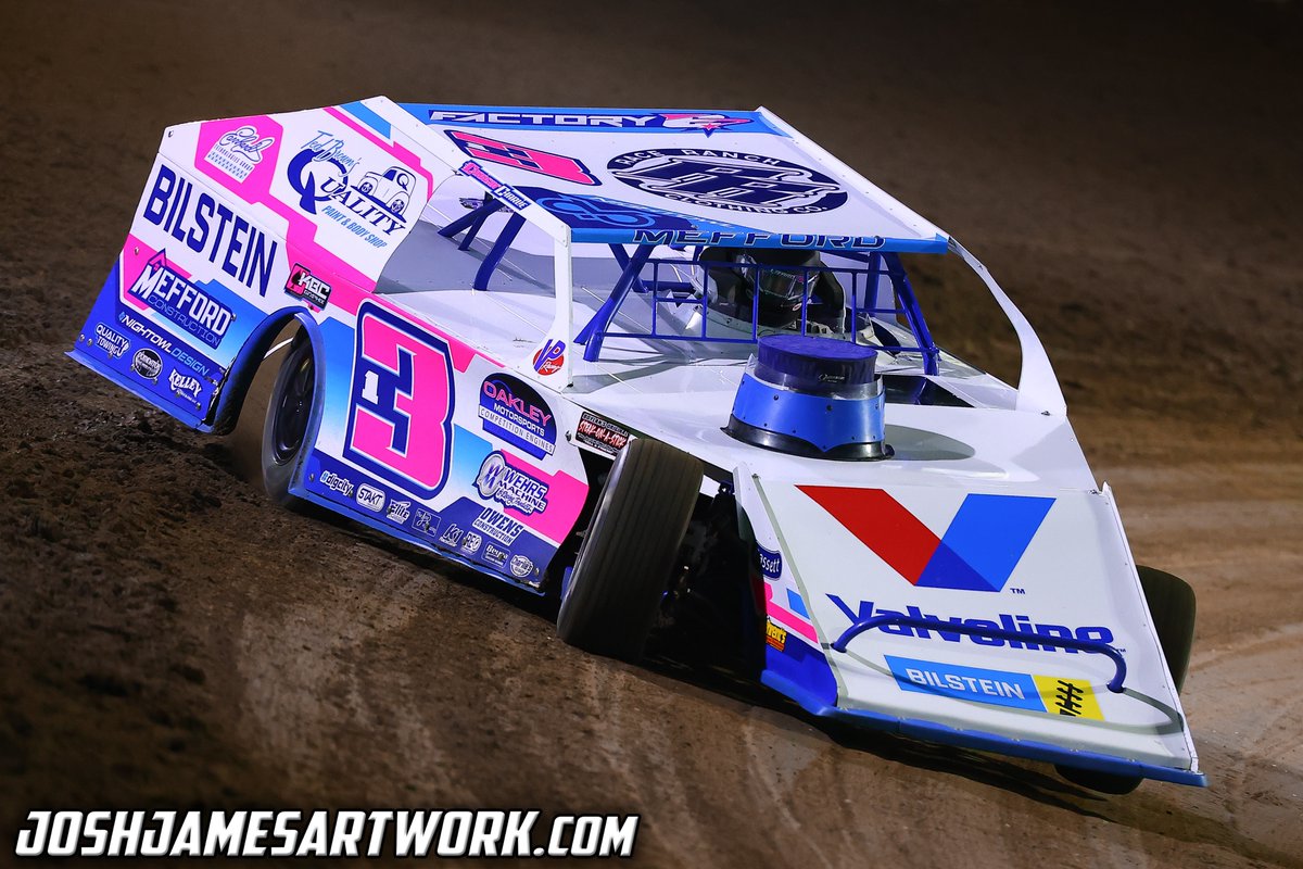 Chargin' Charlie Mefford stands on the gas during DIRTcar Modified action at Volusia Speedway Park's DIRTcar Nationals! #joshjamesartwork