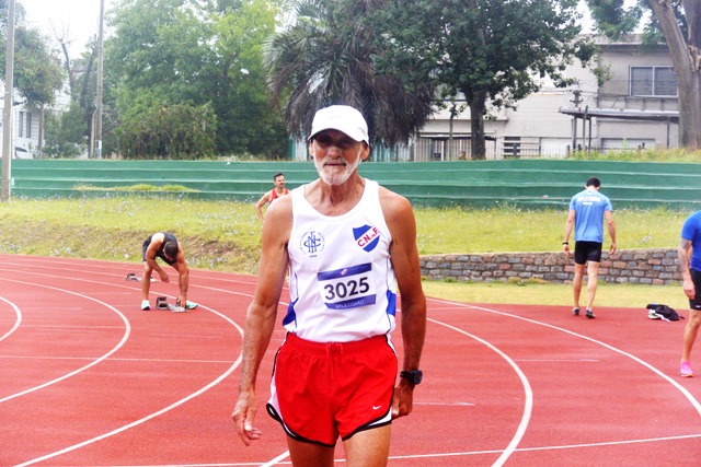 slaprensa's tweet photo. #piriapolis Omar #Clok, atleta récord, sigue cosechando reconocimientos y medallas. Ampliamos en semanariolaprensa .com https://t.co/wtmzdRjbK1