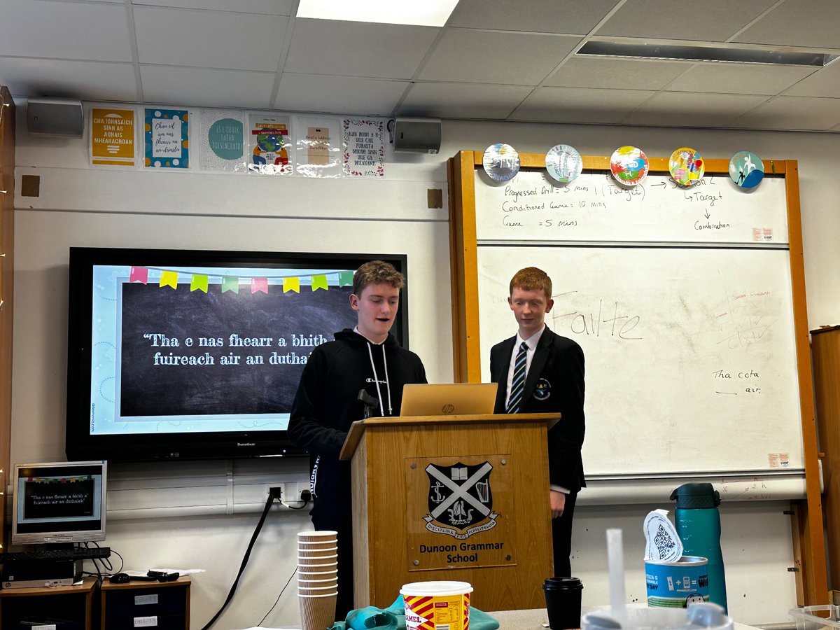 miss_kellow tweet media