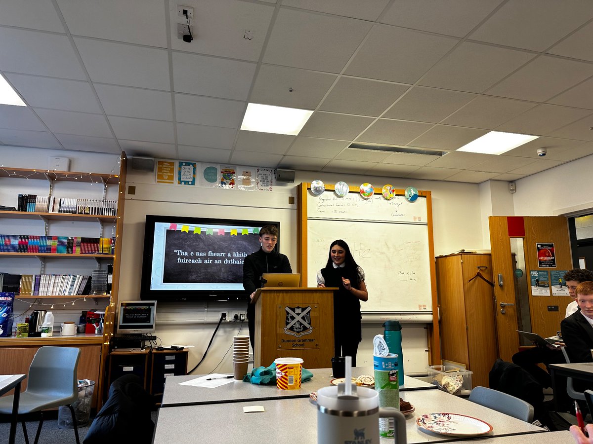 miss_kellow tweet media