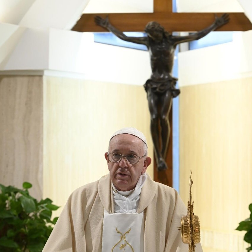 vaticannews_pt's tweet photo. "Quem sou eu para vocês agora? Jesus não quer ser um protagonista da história, mas quer ser protagonista do seu hoje, do meu hoje; não um profeta distante: Jesus quer ser o Deus próximo!"

#PapaFrancisco #EvangelhodeHoje https://t.co/KbwMibCrqD