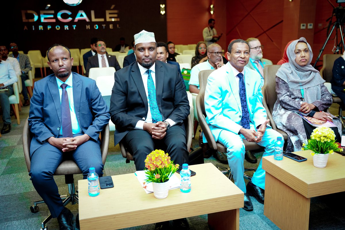 unicefsomalia's tweet photo. PICTURES: The launch of a new phase of the Joint Resilience Programme that will benefit a million people in #Puntland &amp; #Galmudug states. This was made possible thanks to the generous support from @BMZ_Bund through @KfW_FZ_int. @MoPIED_Somalia https://t.co/P1T0zlM4Bo