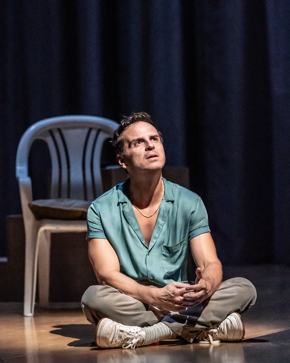 The wait is finally over 🤩

#Vanya hits cinemas tonight with <a href="/NTLive/">National Theatre Live</a>. 

Presented by <a href="/WessexGrove/">Wessex Grove</a>, Gavin Kalin Productions, and <a href="/katergordon/">Kater Gordon</a>

📸 <a href="/brennerphotos/">Marc Brenner</a>