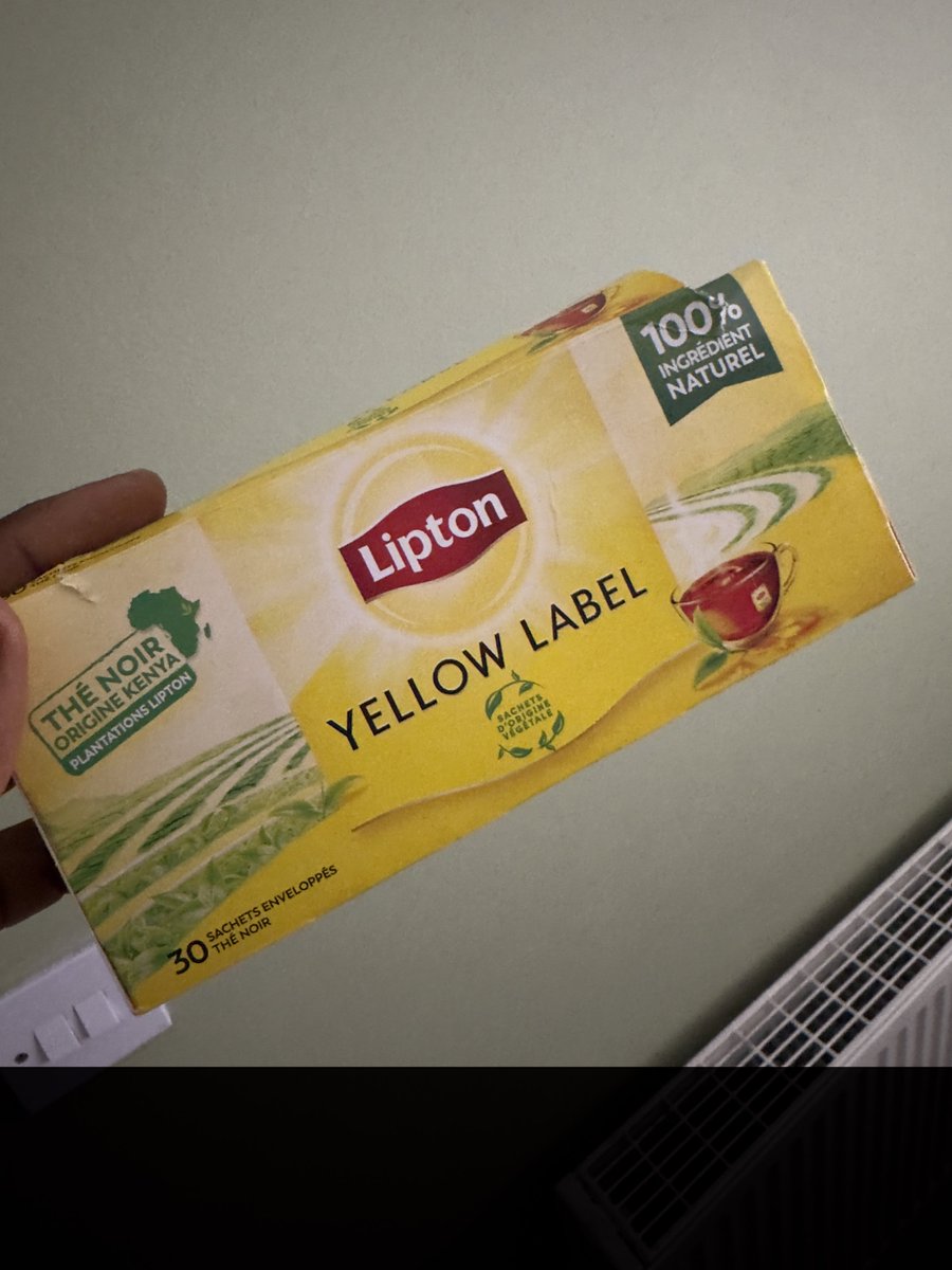 pagbelada's tweet photo. @WilliamsRuto @StateHouseKenya @Lipton As seen in Paris https://t.co/bpXQRceOou