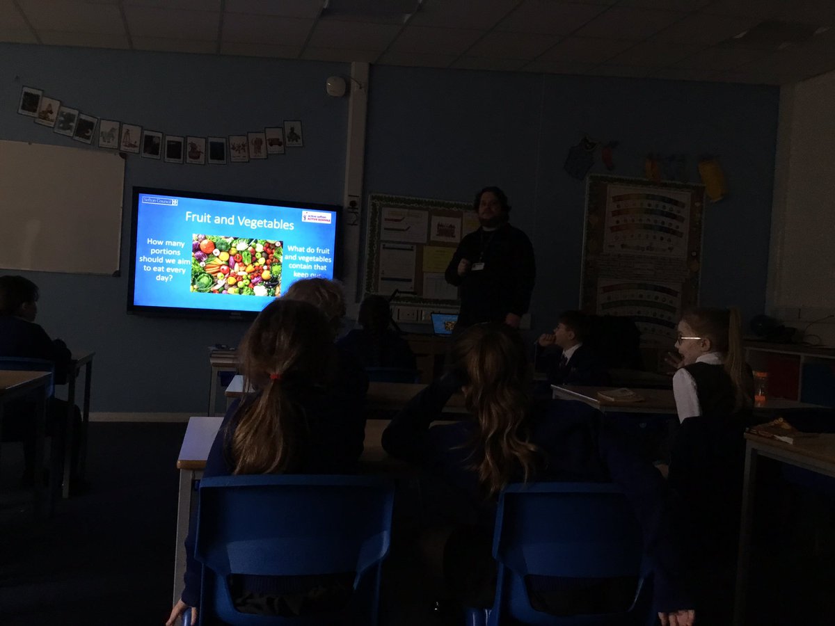 Y4RedgateCP's tweet photo. A great session with @activesefton today helping us learn about healthy habits #rcpl4l https://t.co/dtn0FWZUof