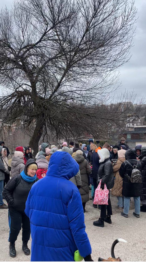 SaveSolomyanskiyPark tweet media