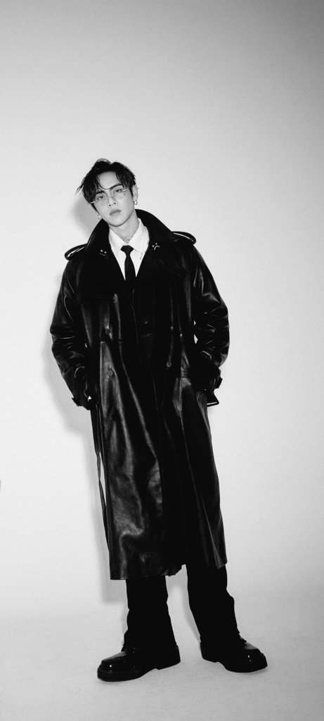 DPRIAN &amp; DPR ARTIC Noblesse MEN — A collaborative photoshoot for magazine cover featuring the charismatic actor Ahn Bohyun. With this pose, we exude irresistible allure and charm, captivating the eyes of all beholders.