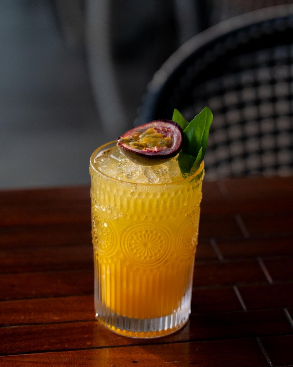 Maya_Dubai's tweet photo. Be true: rich, earthy and yet smoky.
Ask our mixologists to make the perfect one just for you! 🍊 https://t.co/Eotxe3Zwye