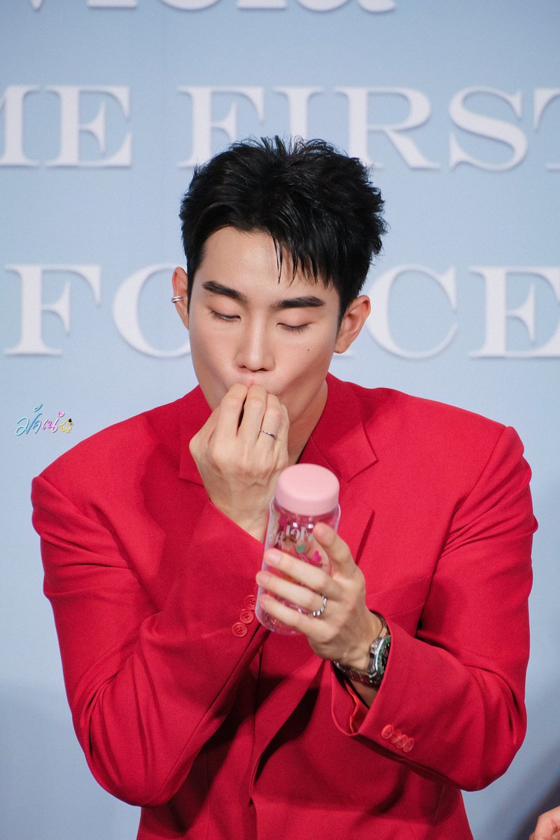maknae_z_'s tweet photo. ฉันจึงเป่าคาถาเพื่อให้เธอหลงไหล... 

~ 11.02.2024 🦊
₊°.☆ @fforcejs • #fforce_ ☆.°₊
[ #FirstTimeFirstLoveWithForce #MnZhot ] https://t.co/ReVwCH3wF0