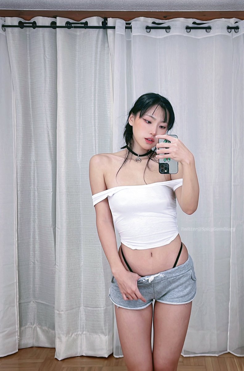 黄推福利内容 - SpicyGum✨的精彩图片 福利姬SpicyGum✨分享的黄推图片1 - 网红私拍内容