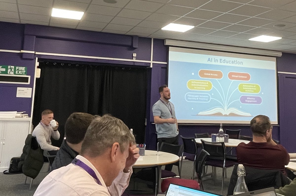 It’s been a great morning at the AI workshop for <a href="/eboractrust/">Ebor Academy Trust</a> with the brilliant <a href="/MrReevesKemp/">Mr R-K</a> and Mr Hill! Great to explore #GoogleGemini and other fantastic AI apps to help teachers’ productivity!