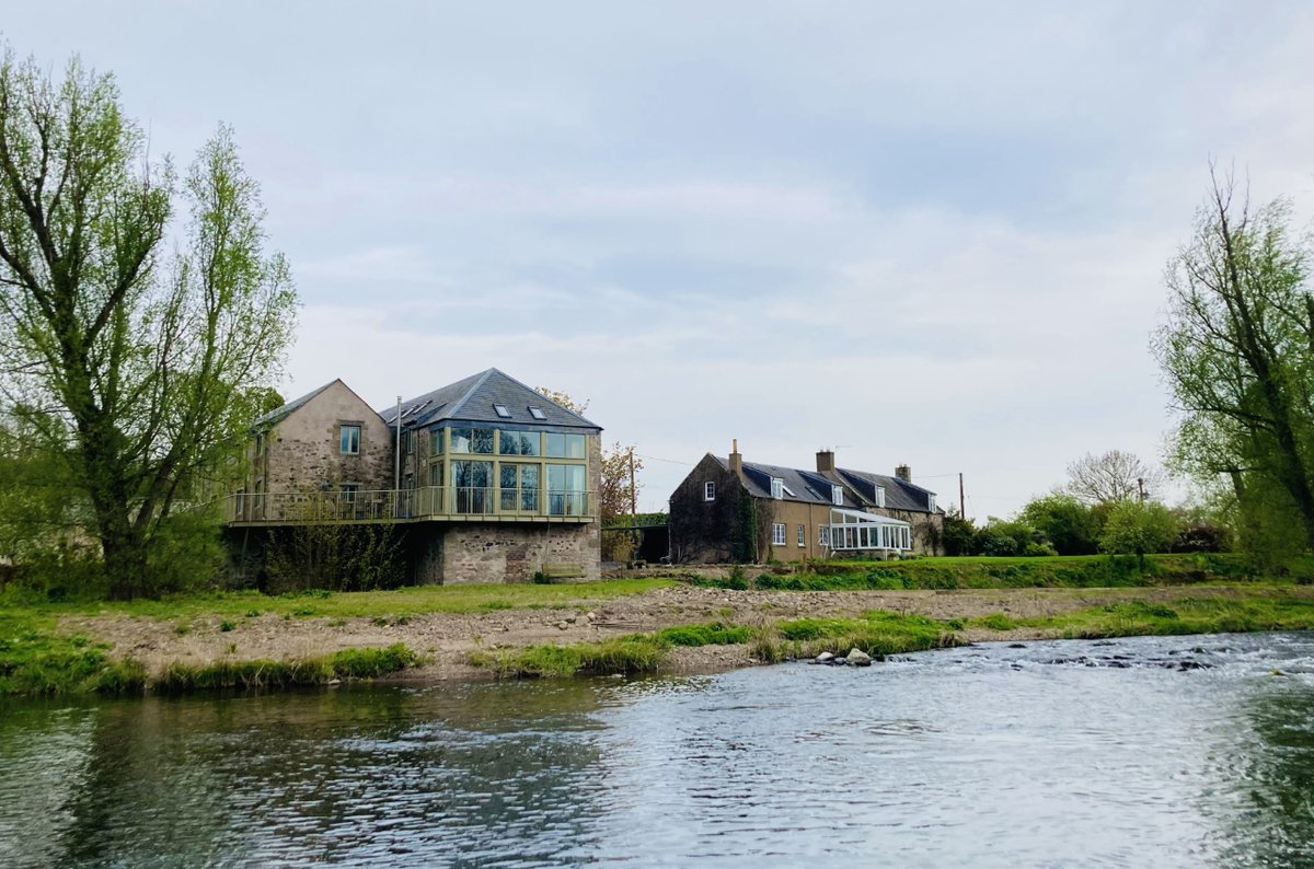 🏘️An exciting opportunity to acquire a first-class residential portfolio with land and 1.25km single bank trout fishing.

For sale as a whole or within two separate lots.

ℹ️bit.ly/424vyYq