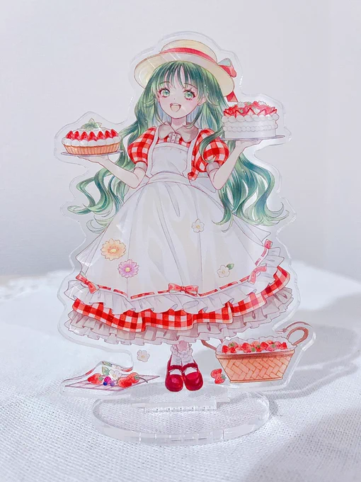 アクスタ作りました!めちゃくちゃいい感じに仕上がりです!高さ約10cmの少し小ぶりなアクスタです。コミティアと個展に持っていきます#COMITIA147 #コミティア147 