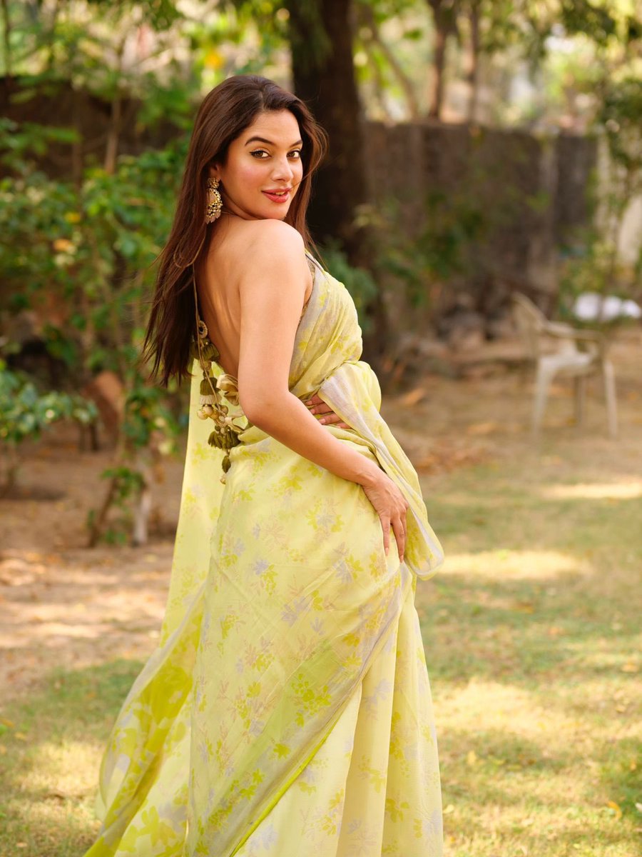 CinemaMeter (@cinemameteroff) on Twitter photo The beautiful Actress <a href="/TanyaHope_offl/">Tanya Hope</a> is poised to captivate audiences with her remarkable performances in her upcoming cinematic ventures ❤️
#TanyaHope The beautiful Actress <a href="/TanyaHope_offl/">Tanya Hope</a> is poised to captivate audiences with her remarkable performances in her upcoming cinematic ventures ❤️
#TanyaHope