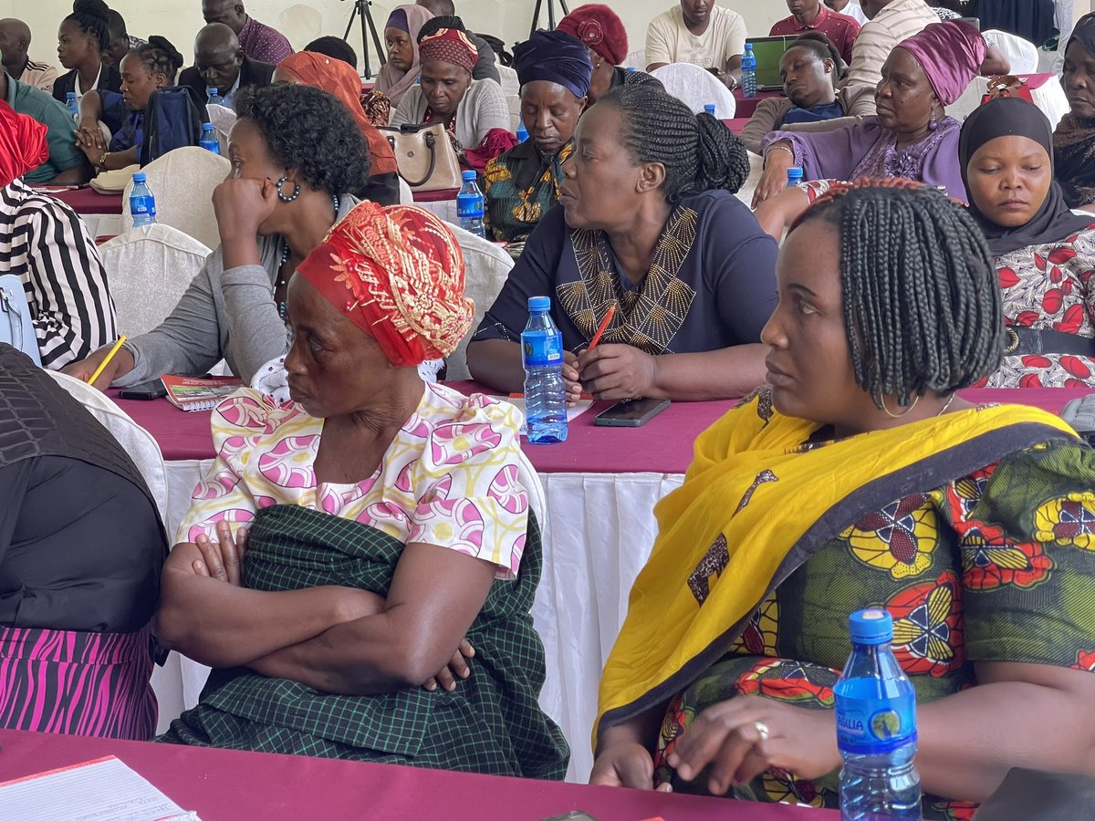 Training of public officials on their role in implementing the @PpraTanzania law is key. PPRA and ministry of Finance should enforce existing laws in line with payment of providers and contractors, especially special groups-@GilbertSendugwa #WomenInProcurement #Womeninbusiness