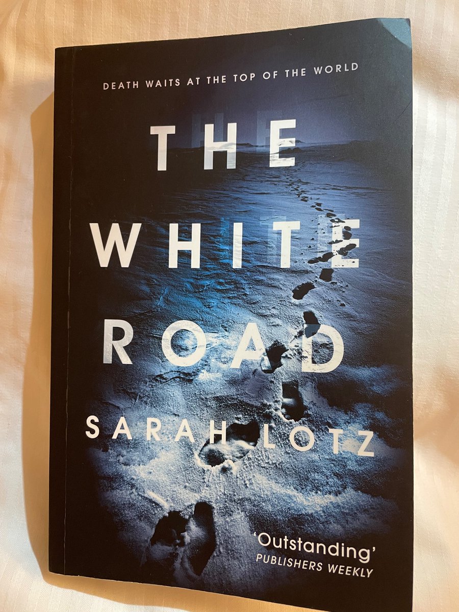 Why have one claustrophobic setting in a novel when you can master two? The White Road by @slgreyauthor whisks us away from the Welsh caves right to the base camp of Everest, providing room for thrills and reflections. Beautifully crafted, it scares and inspires at the same time