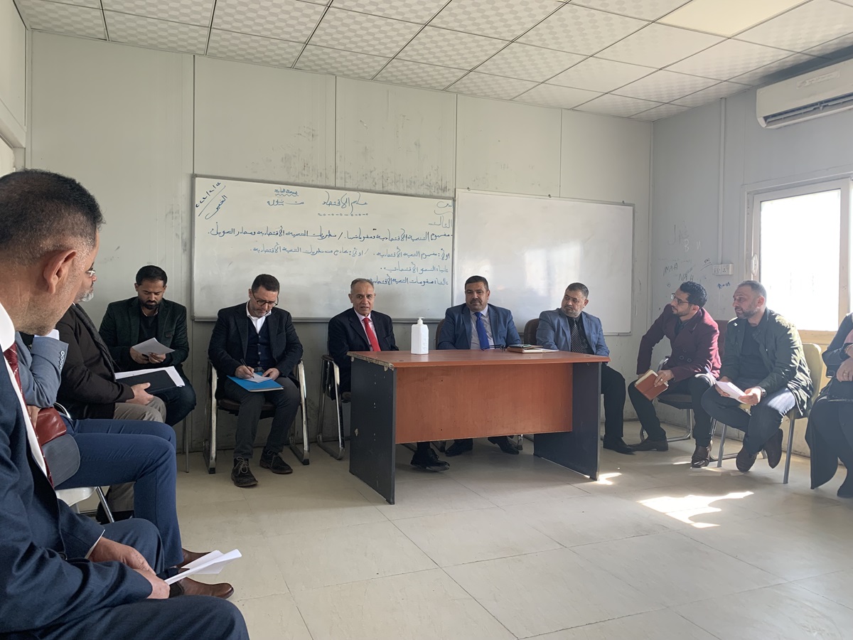 During a visit to Ashti IDP Camp in Sulaymaniyah today, UN DSRSG/RC/HC @G_Isaczai interacted with Camp residents, teachers & camp management on Council of Minister’s decision to resolve the IDP file in Iraq.