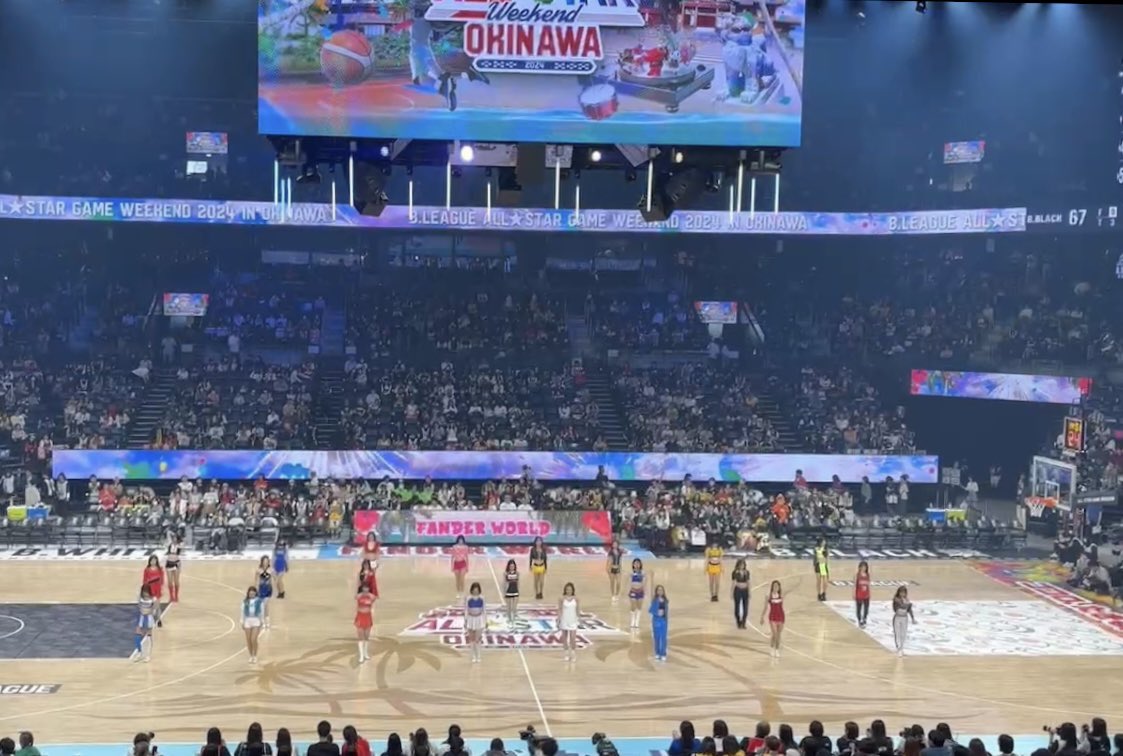 saay_61's tweet photo. ALL-STAR CHEERLEADERSとしてコートに立つこと、ずっと思い続けていた夢でした！
チアスピリット溢れる場で、各地代表の素敵なチアリーダーの皆さんから刺激をいただきながら過ごした時間、一生の宝物です💎
たくさんの応援を本当にありがとうございました🙇🏻‍♀️
#長崎ヴェルカ
#Bリーグオールスター https://t.co/DZB2kATjLh