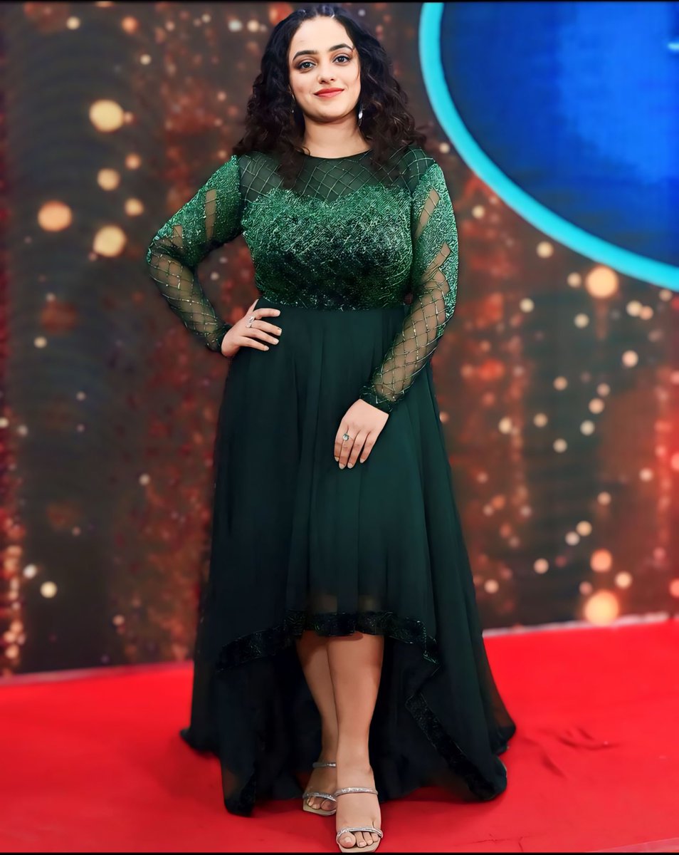 Nithyaaddict's tweet photo. My God @MenenNithya 💗💗💗💗💗
What a gorgeous!!!
#Nithyamenen https://t.co/3s9OuAFdno