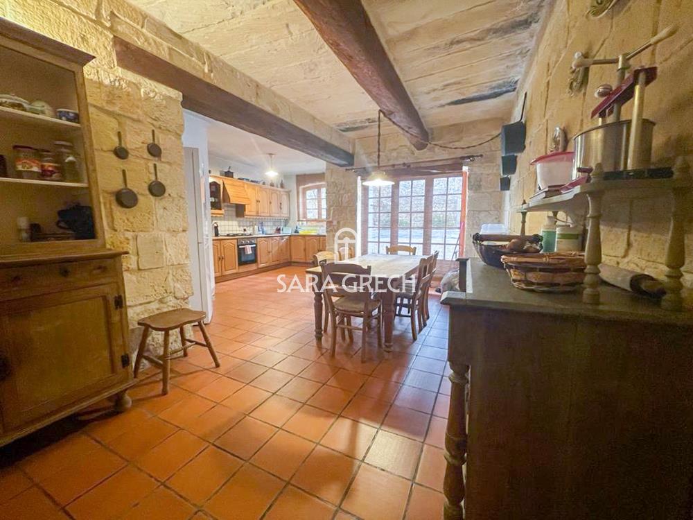 SaraGRealEstate's tweet photo. 📍 Qormi

€1,300,000

Ref: SHC462476

For further details, or more information contact Margaret on ☎️ +356 7975 9018
Email at 📧 margaret.muscat@saragrech.com
Or book directly through our website
🌐 https://t.co/VvNsA0ov9z

 #saragrechrealestate #Houseofcharacter #Qormi https://t.co/0Ea4rQwUyw